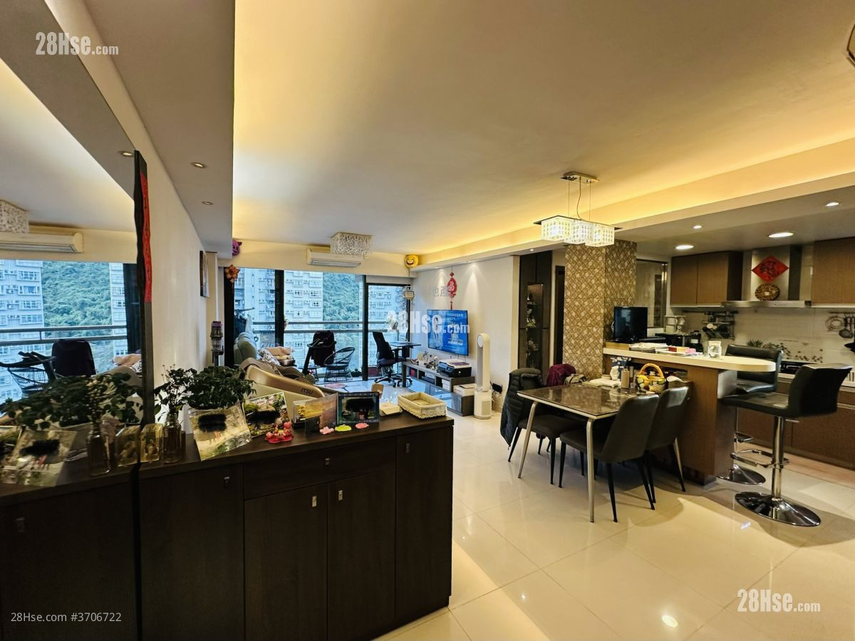 聚龍居 售盤 3 房 , 2 浴室 922 平方呎