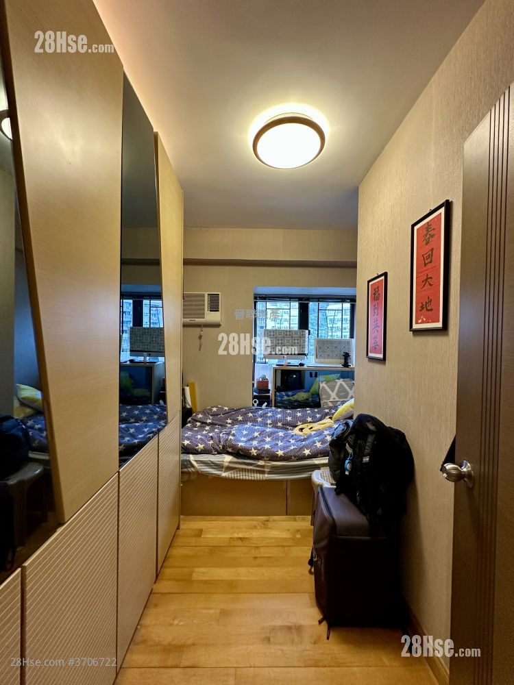 聚龍居 售盤 3 房 , 2 浴室 922 平方呎