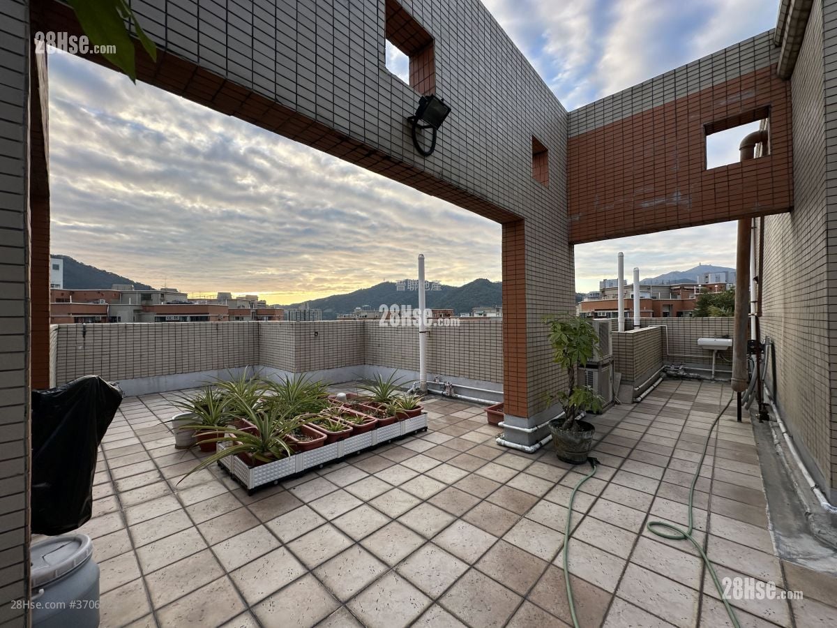 聚龍居 售盤 3 房 , 2 浴室 922 平方呎