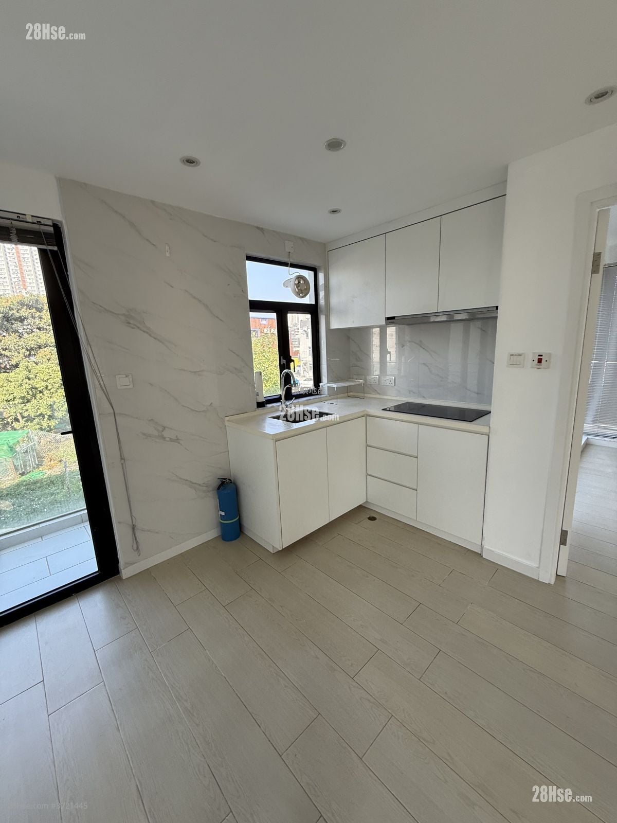 石榴布村 租盘 2 房 , 1 浴室 570 平方尺