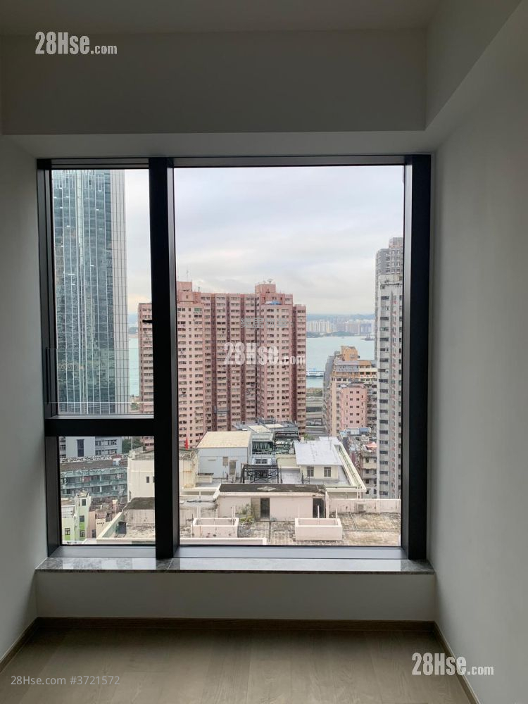 15 Western Street Sell 1 Bedroom , 1 Bathroom 307 ft²