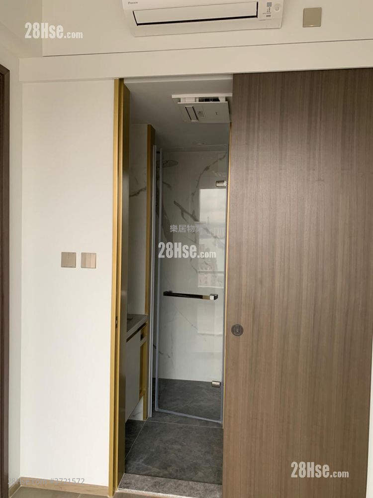 15 Western Street Sell 1 Bedroom , 1 Bathroom 307 ft²