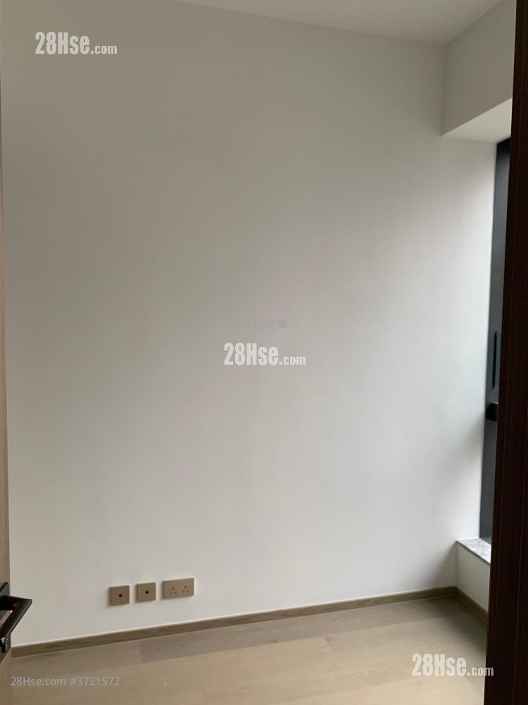 15 Western Street Sell 1 Bedroom , 1 Bathroom 307 ft²