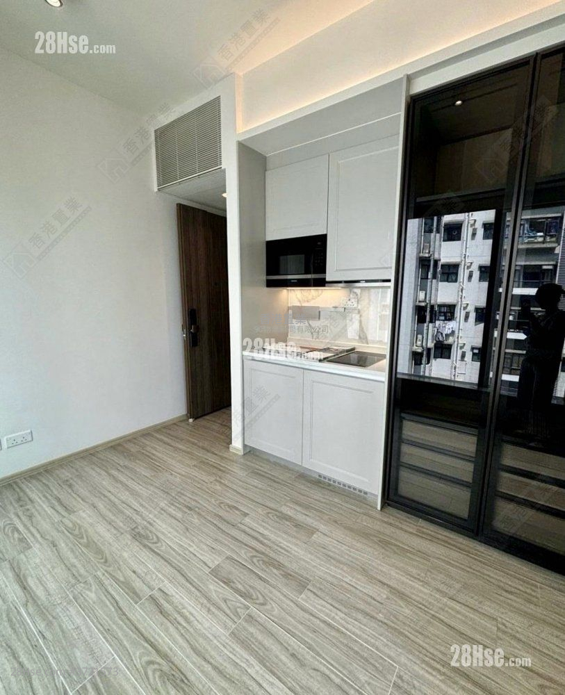 半山捌號 售盤 1 浴室 202 平方呎