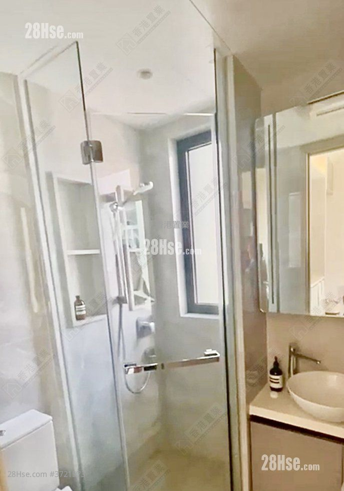 半山捌號 售盤 1 浴室 202 平方呎