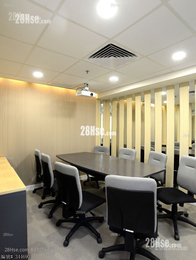 Tung Hip Commercial Building Rental