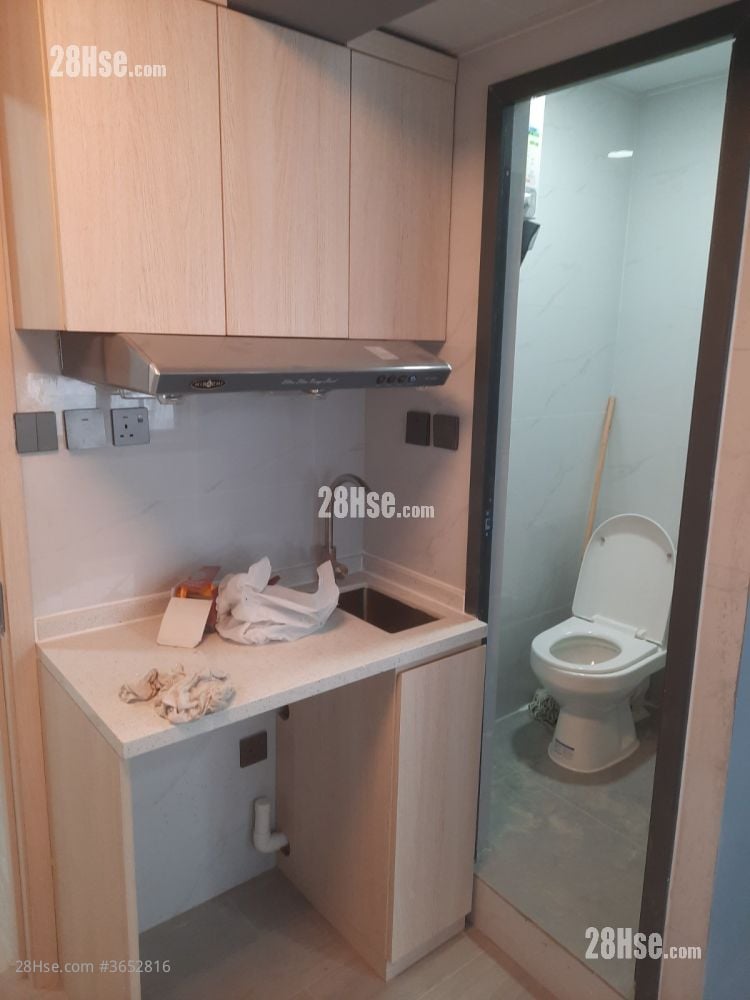Po Hing Mansion Rental 1 Bathroom 110 ft²