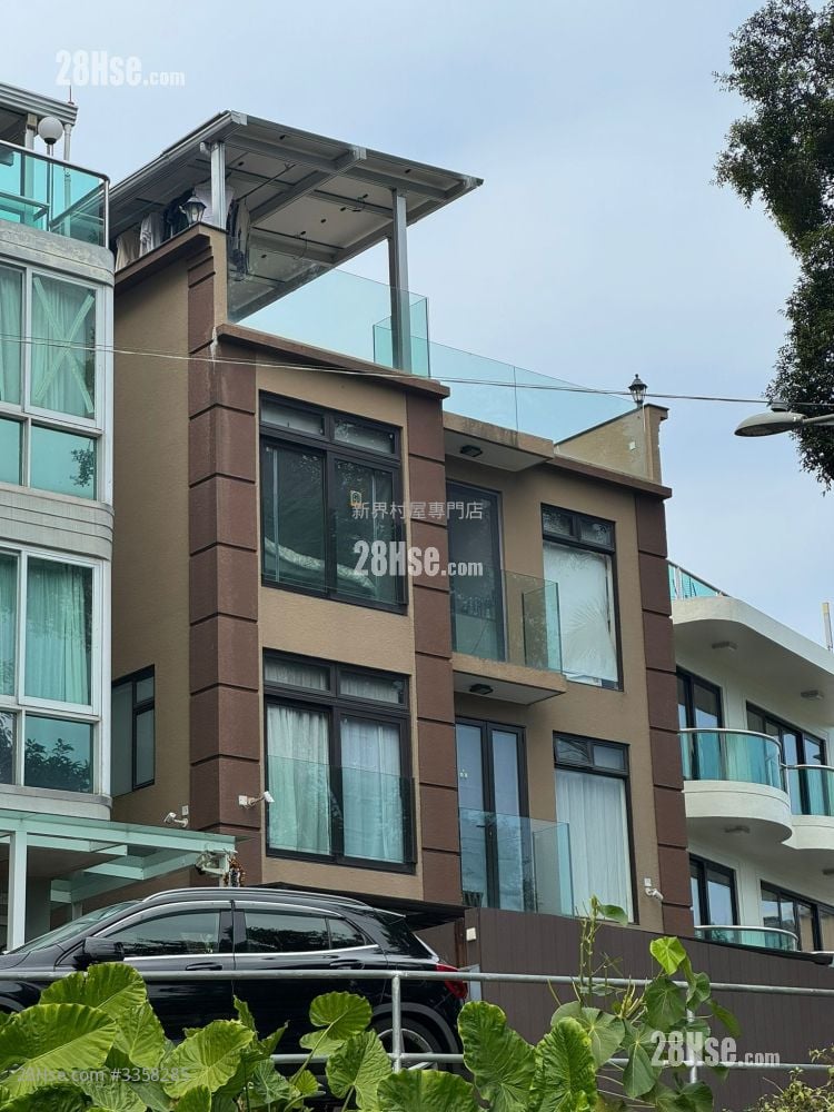 村屋 售盤 4 房 , 4 浴室 1,800 平方呎