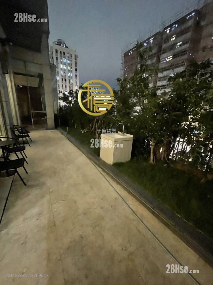 柏丰28 售盘 2 房 , 1 浴室 453 平方尺