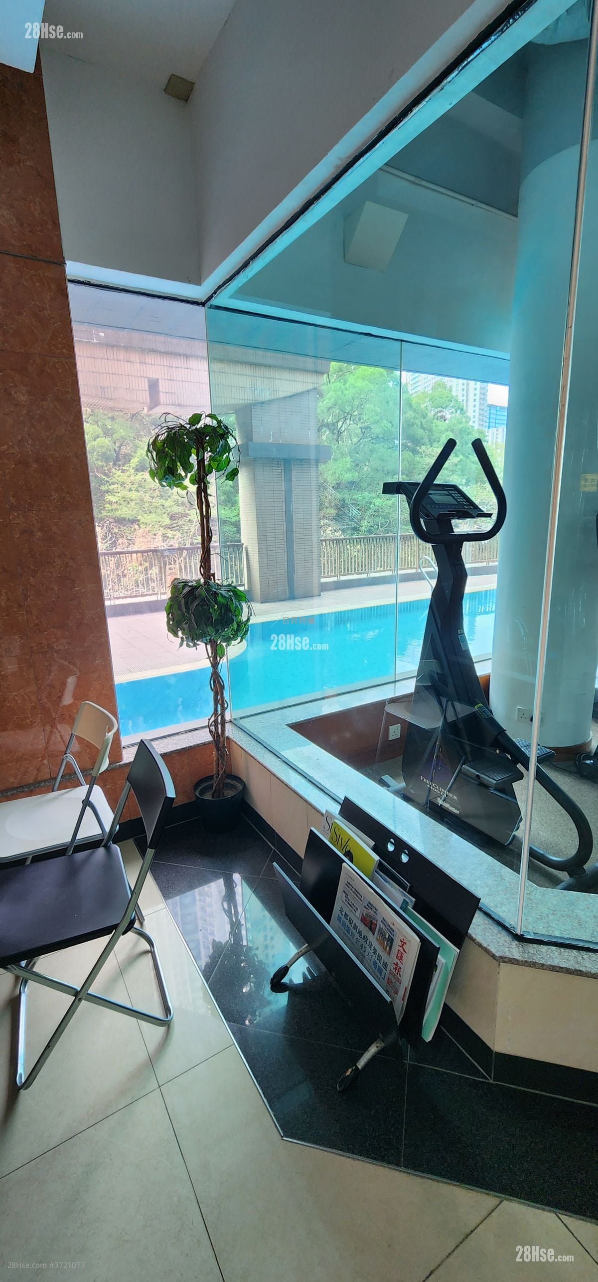 The Oakridge Sell 2 Bedrooms , 1 Bathroom 428 ft²