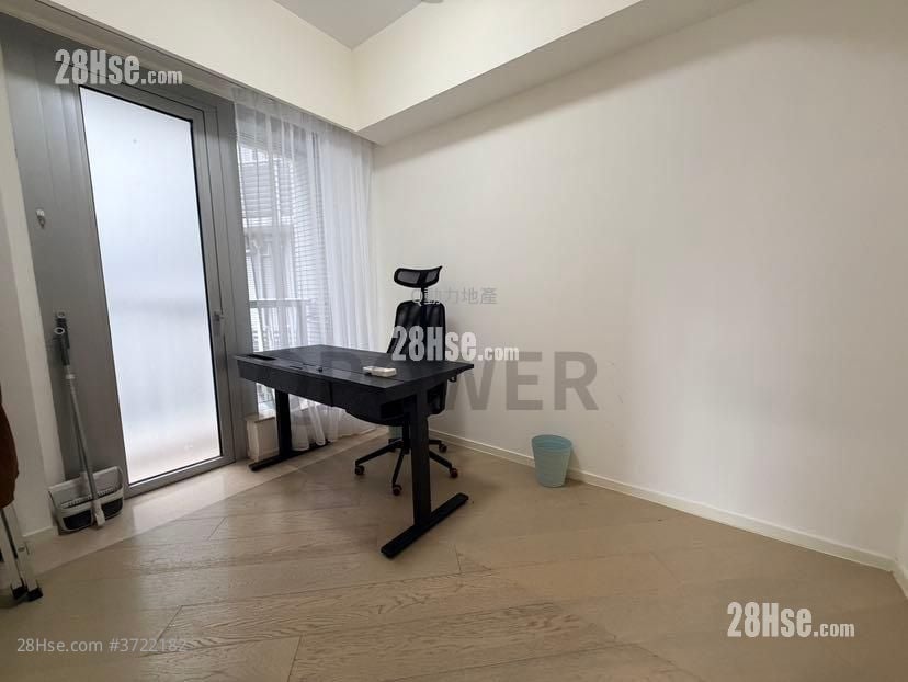 傲泷 租盘 3 房 , 2 浴室 906 平方尺