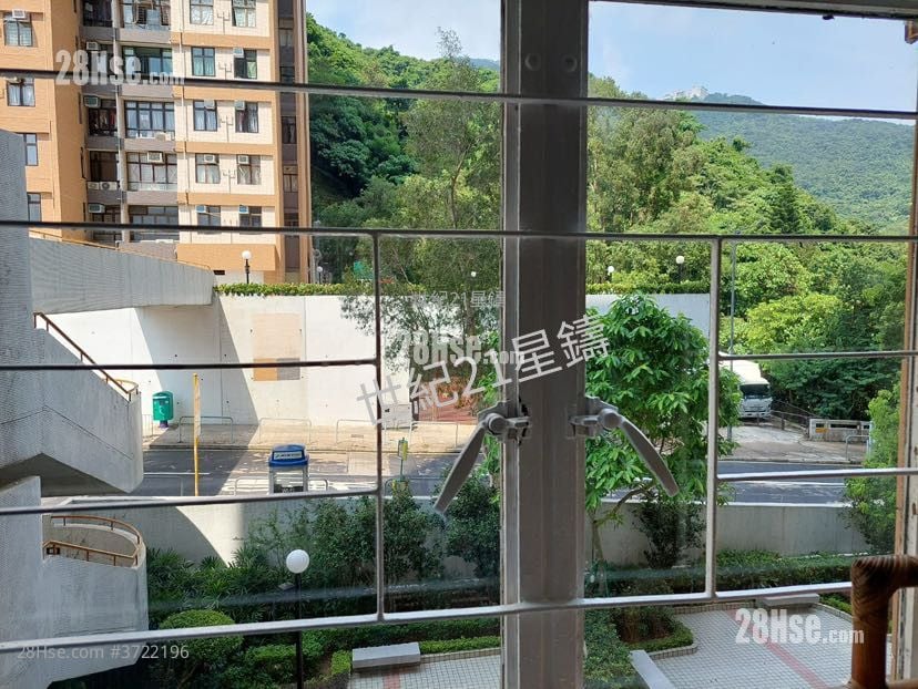 Chi Fu Fa Yuen Sell 2 Bedrooms , 1 Bathroom 439 ft²
