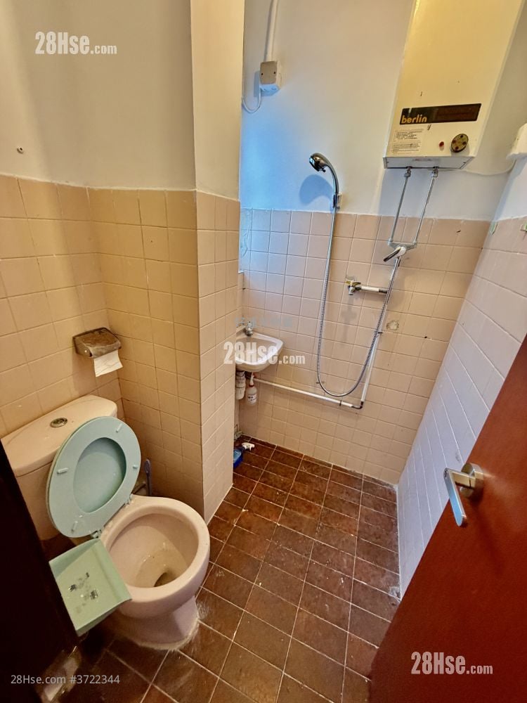 單幢樓房 租盤 1 房 , 1 浴室 264 平方呎