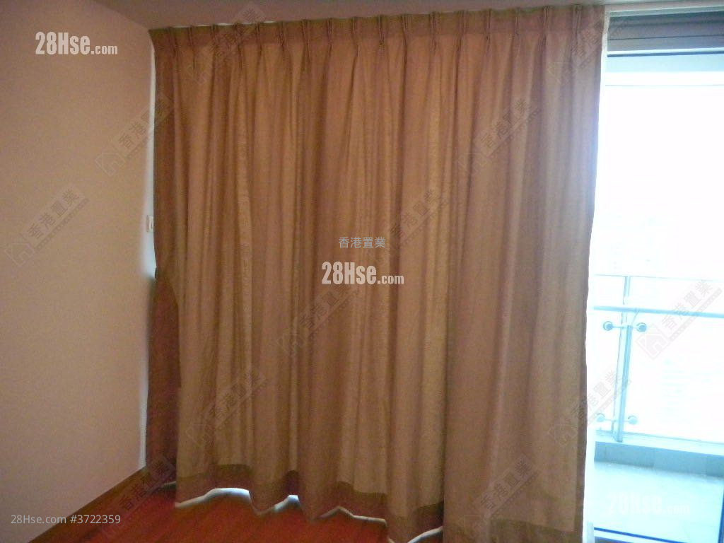 君臨天下 售盤 3 房 1,109 平方呎