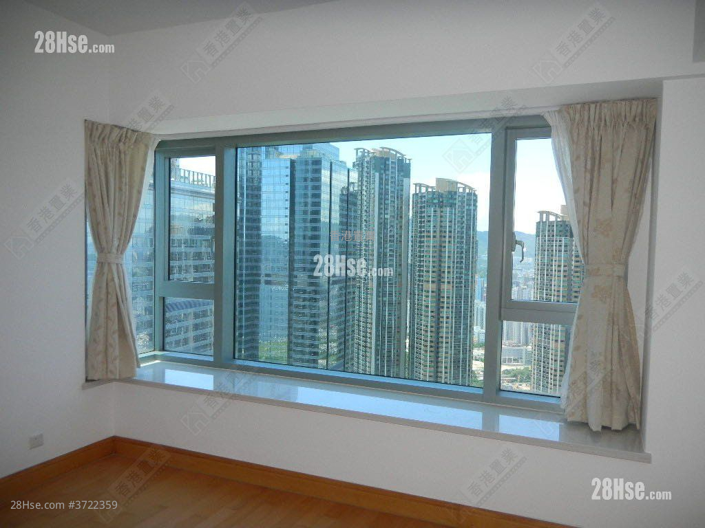 君臨天下 售盤 3 房 1,109 平方呎