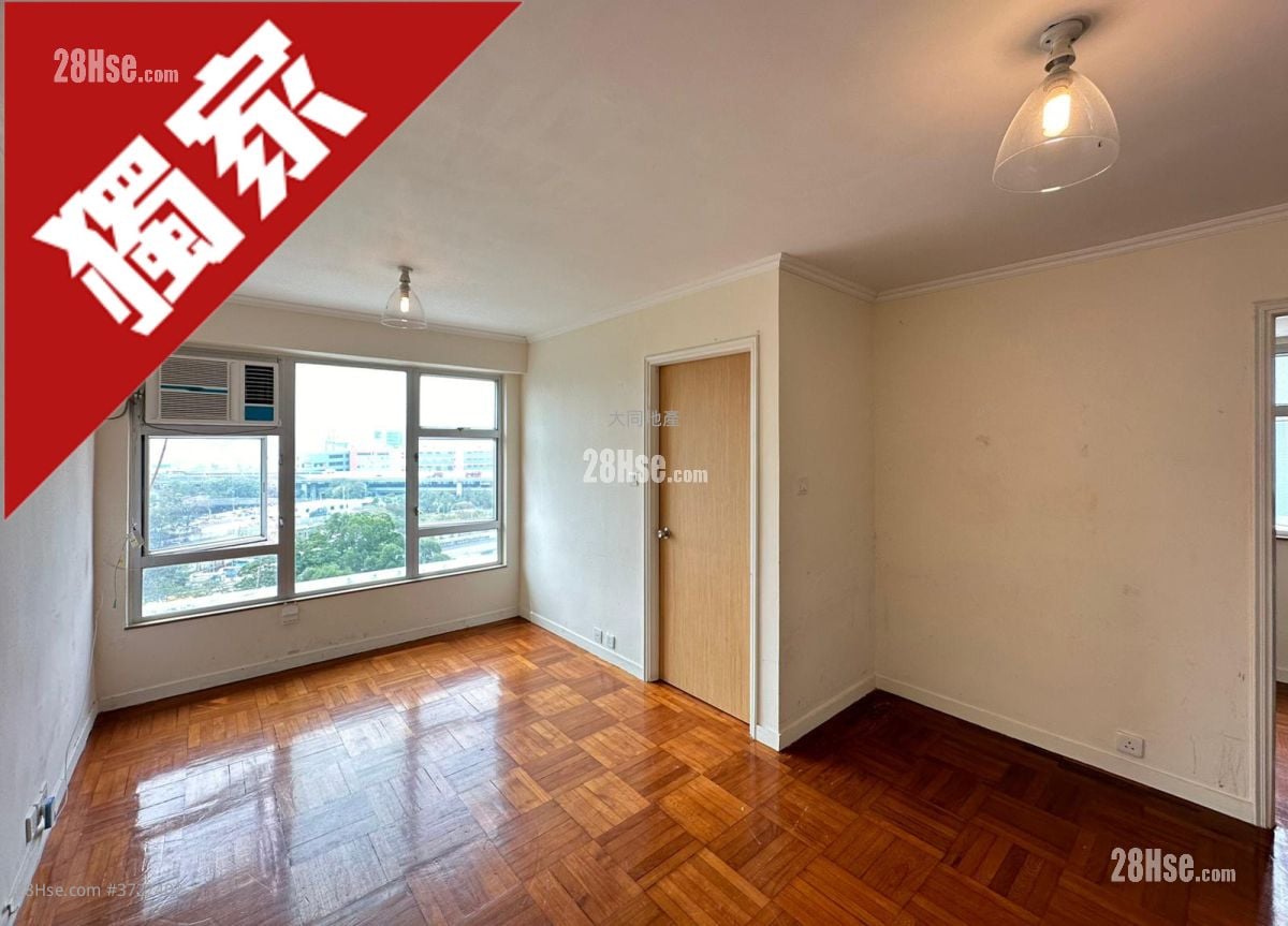 Ching Lai Court Rental 2 Bedrooms , 1 Bathroom 426 ft²