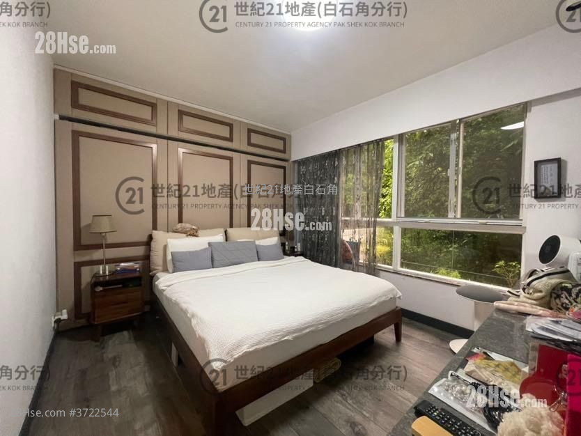 新翠山庄 售盘 2 房 , 2 浴室 916 平方尺