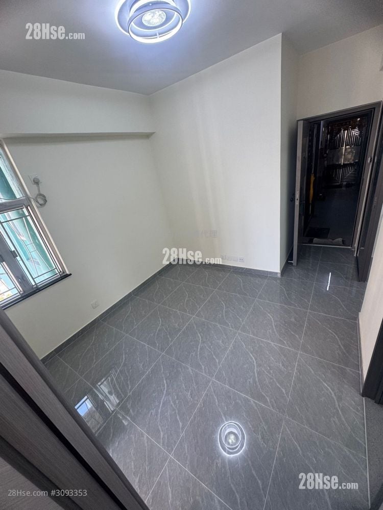 金马大厦 售盘 2 房 , 1 浴室 296 平方尺