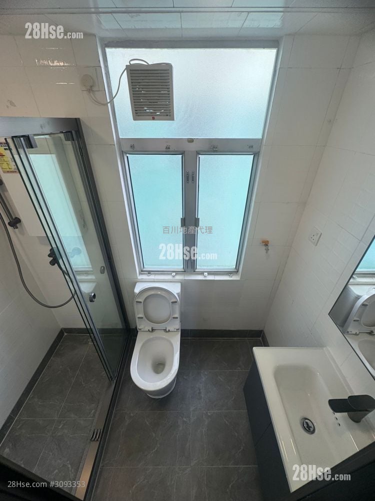 金马大厦 售盘 2 房 , 1 浴室 296 平方尺