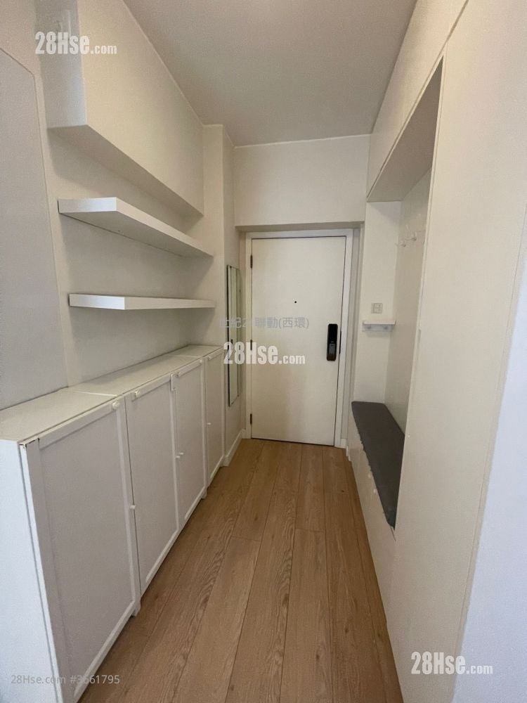 Welland Building Sell 2 Bedrooms , 1 Bathroom 425 ft²