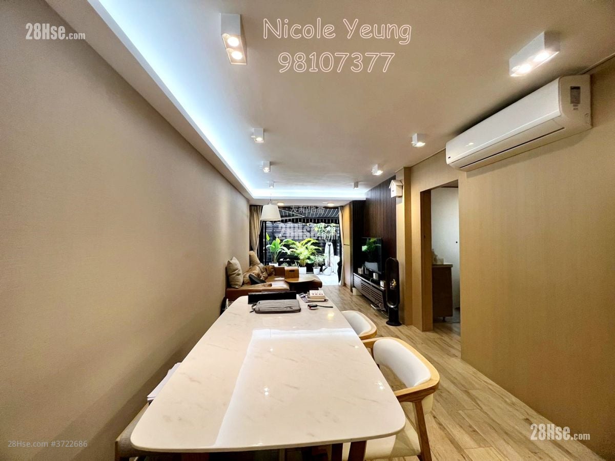 金翠苑 售盤 2 房 , 2 浴室 653 平方呎