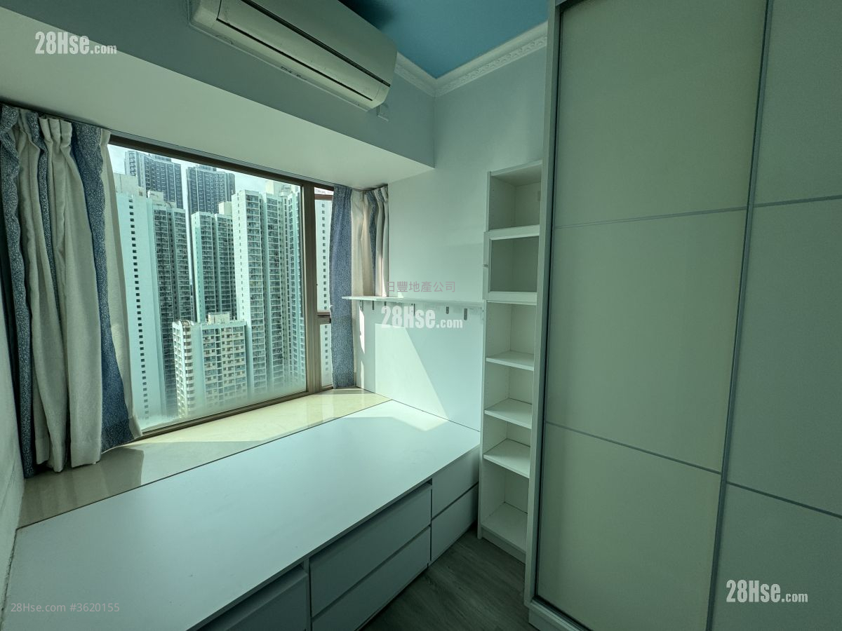 The Prominence Sell 1 Bedroom , 1 Bathroom 335 ft²