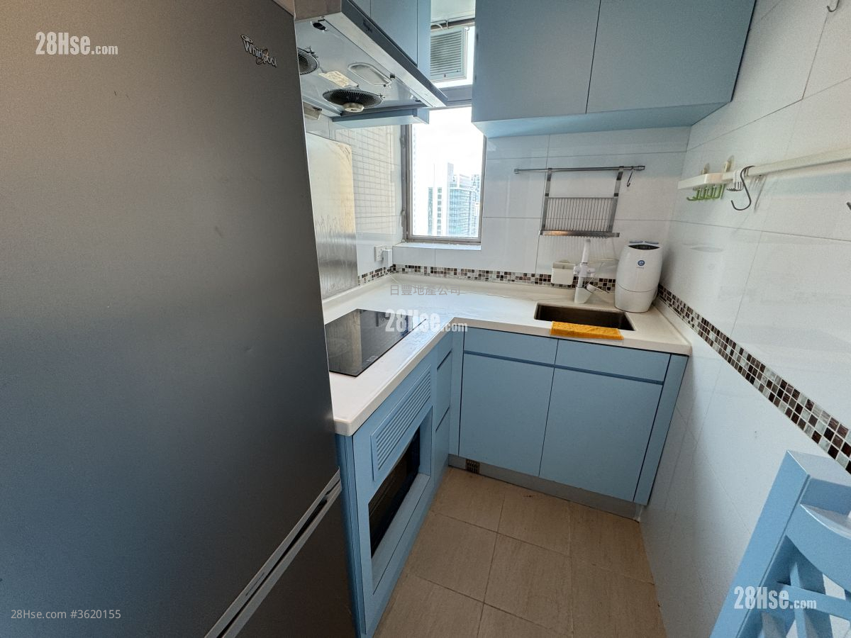 The Prominence Sell 1 Bedroom , 1 Bathroom 335 ft²