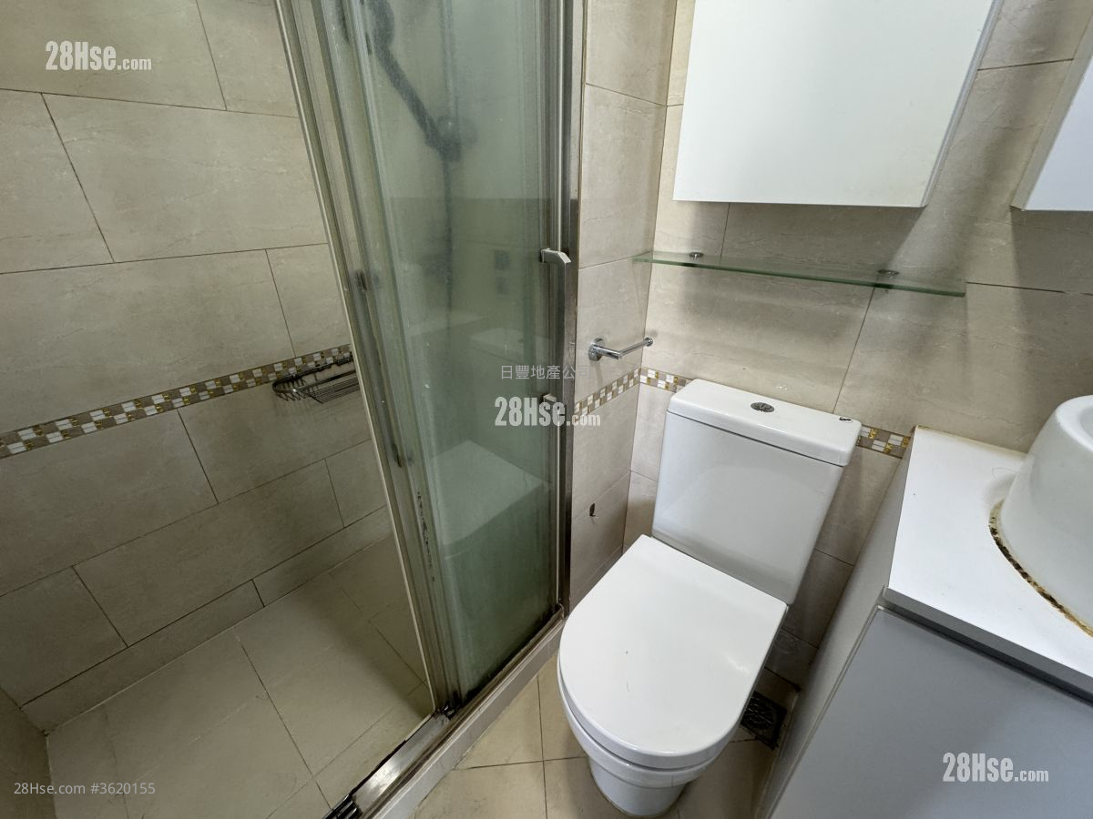 The Prominence Sell 1 Bedroom , 1 Bathroom 335 ft²