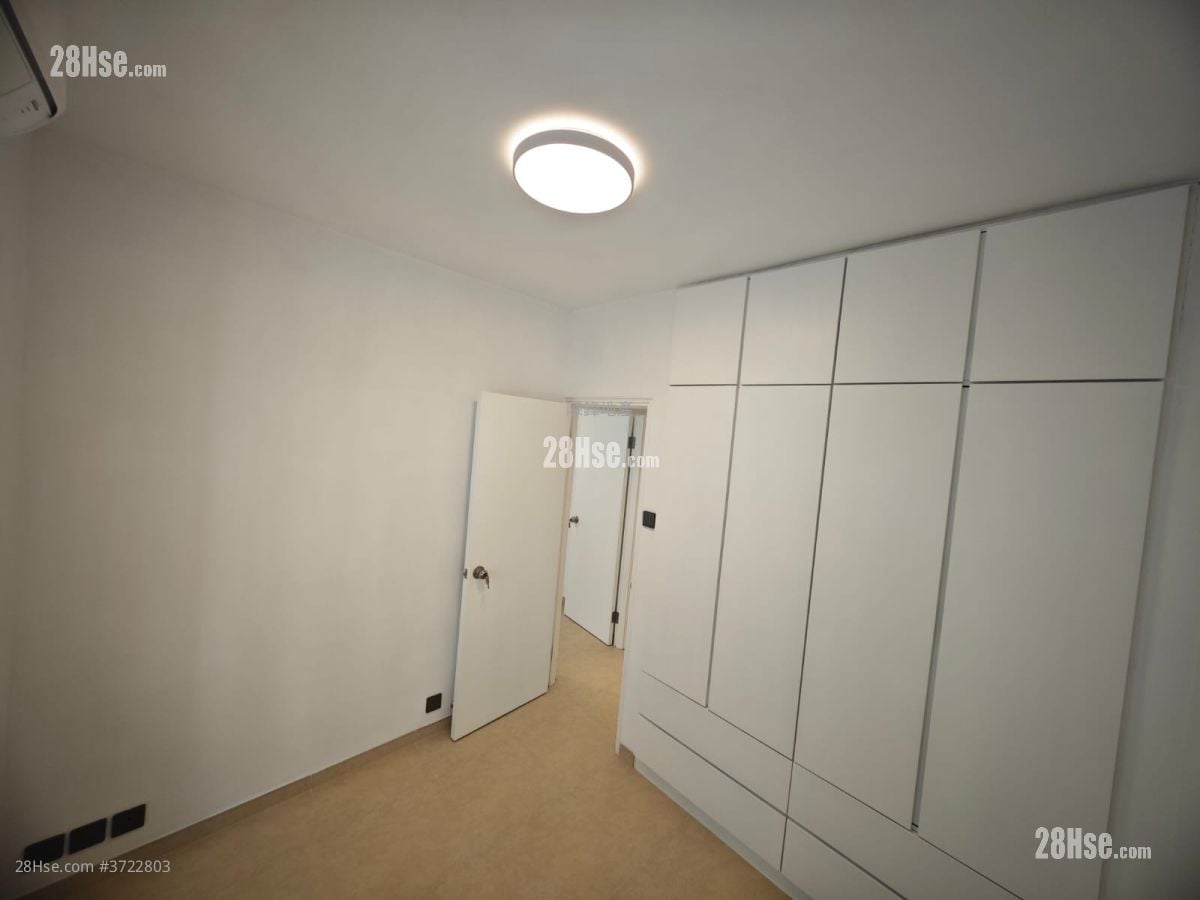 Paterson Building Sell 3 Bedrooms , 2 Bathrooms 817 ft²