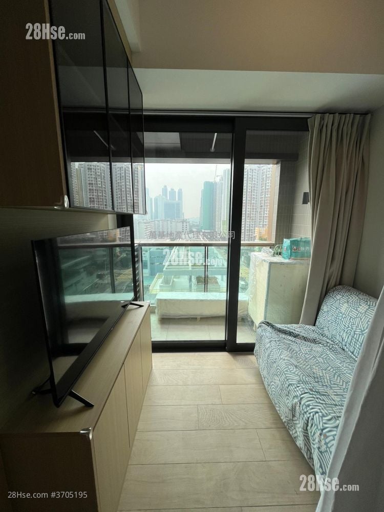 瑜悦 租盘 1 房 , 1 浴室 350 平方尺