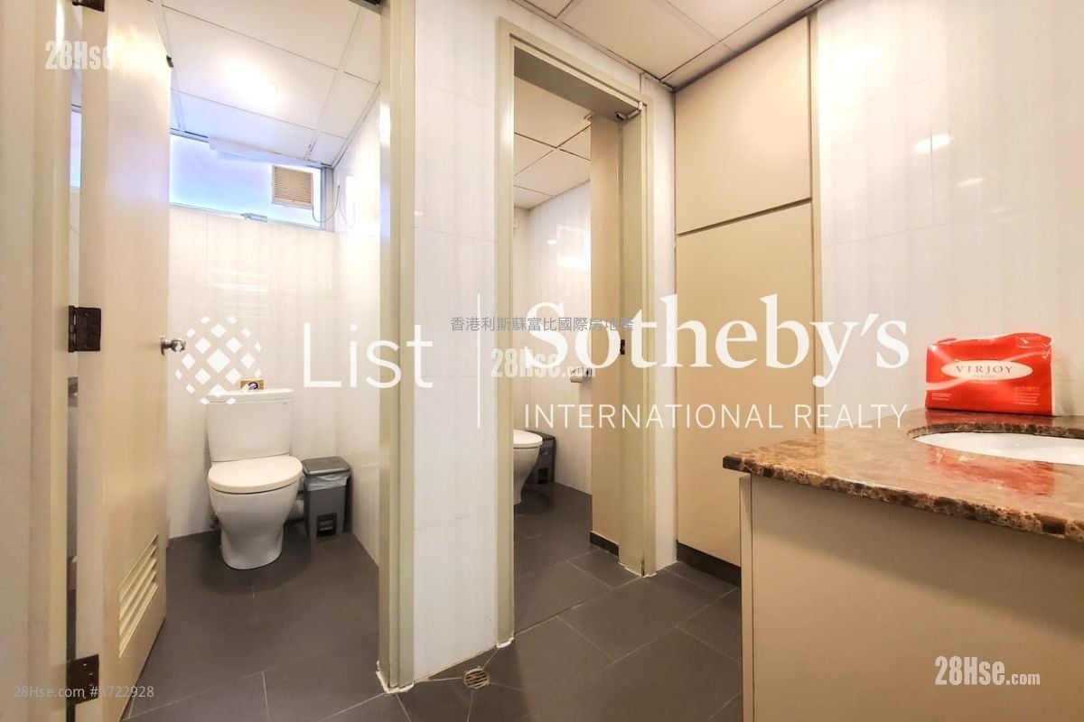 Hung Tai Industrial Building Sell 4 Bedrooms , 2 Toilets