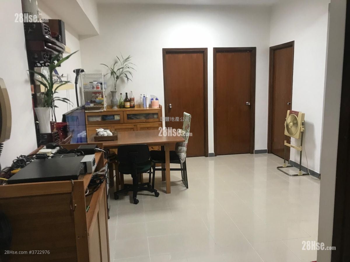 广丰楼 售盘 3 房 677 平方尺