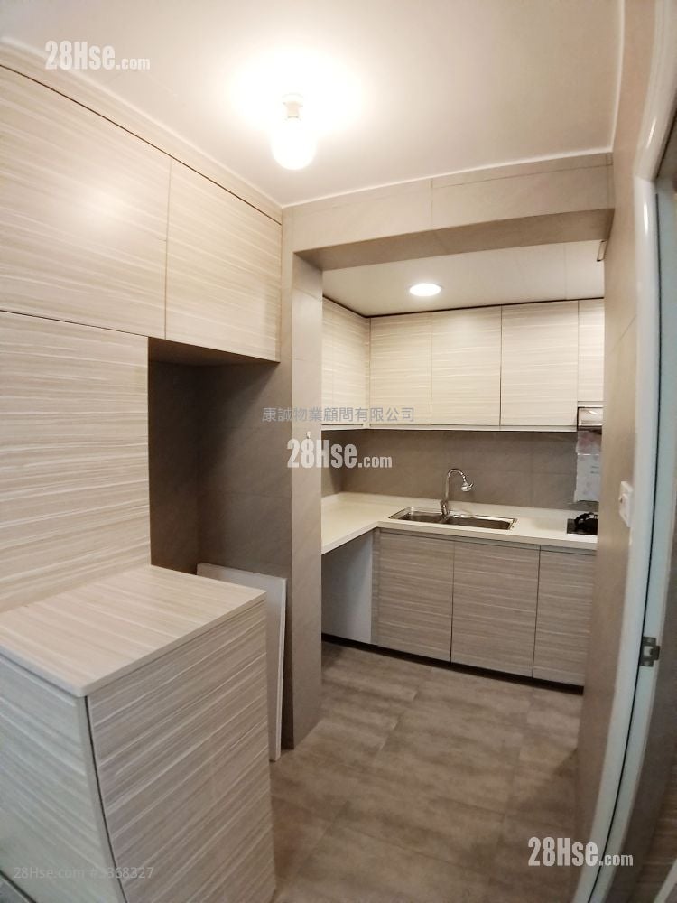 康雅苑 售盤 3 房 , 1 浴室 606 平方呎