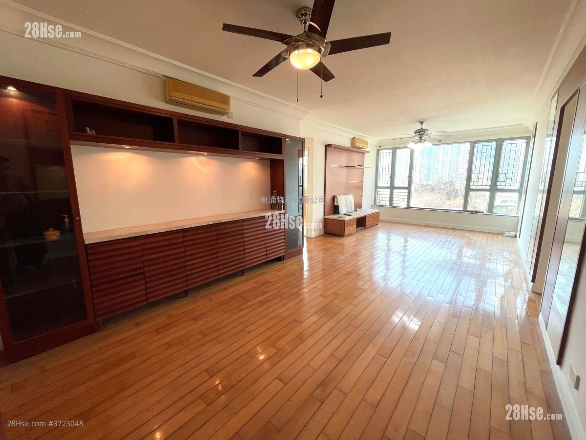 映湾园 售盘 3 房 , 2 浴室 956 平方尺