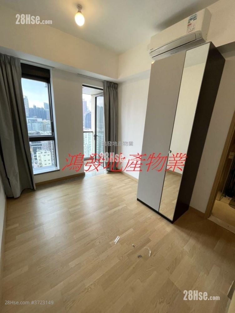 Novi Sell Studio , 1 Bathroom 182 ft²