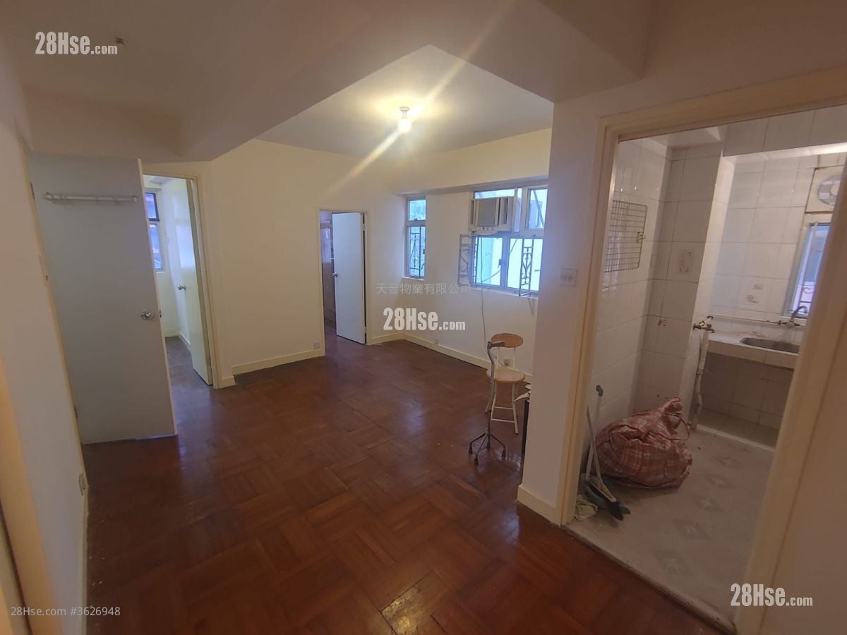 崇义楼 售盘 3 房 , 1 浴室 446 平方尺