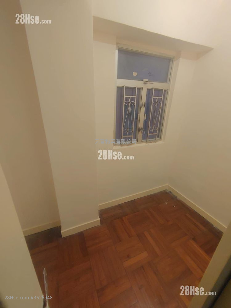 崇义楼 售盘 3 房 , 1 浴室 446 平方尺