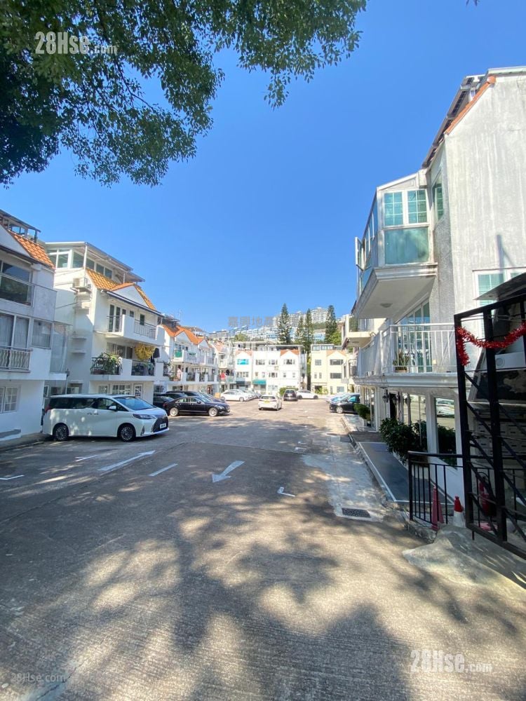 绿怡居 售盘 5+ 房 , 4 浴室 2,100 平方尺