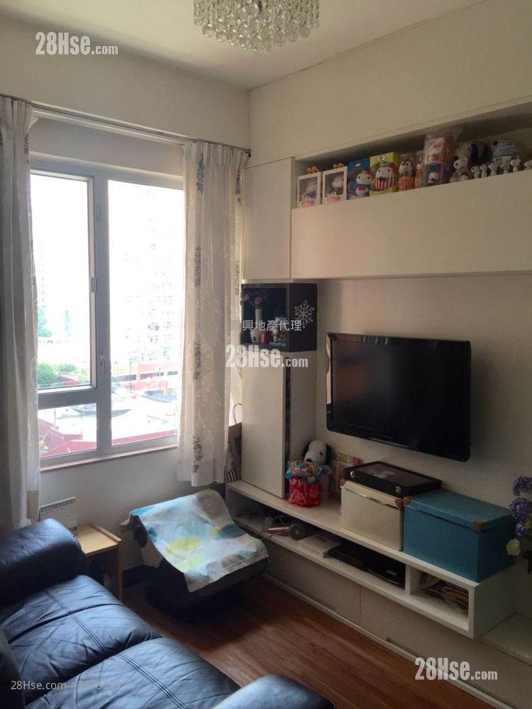 Chuen Fai Centre Sell 1 Bedroom , 1 Bathroom 312 ft²
