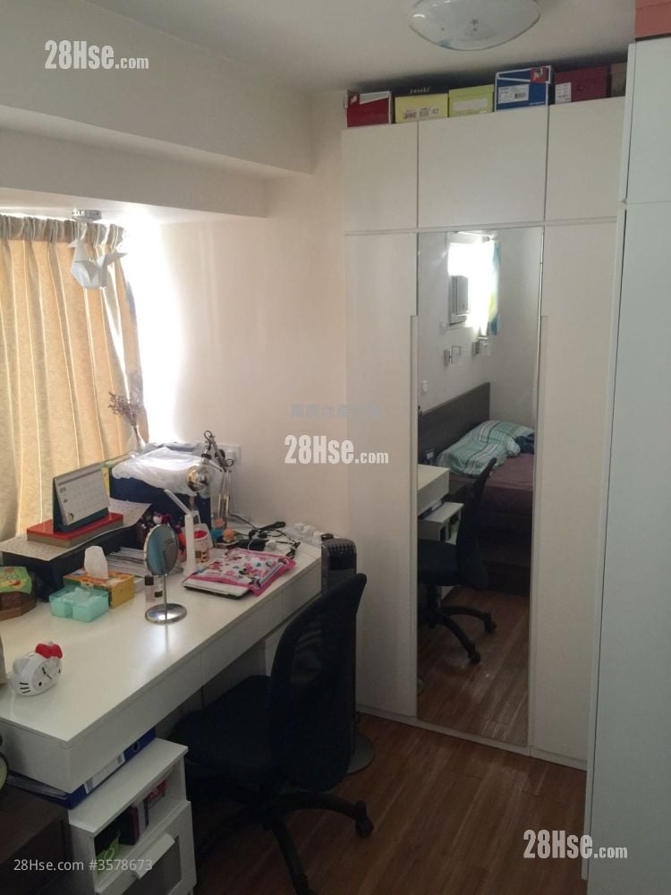 Chuen Fai Centre Sell 1 Bedroom , 1 Bathroom 312 ft²
