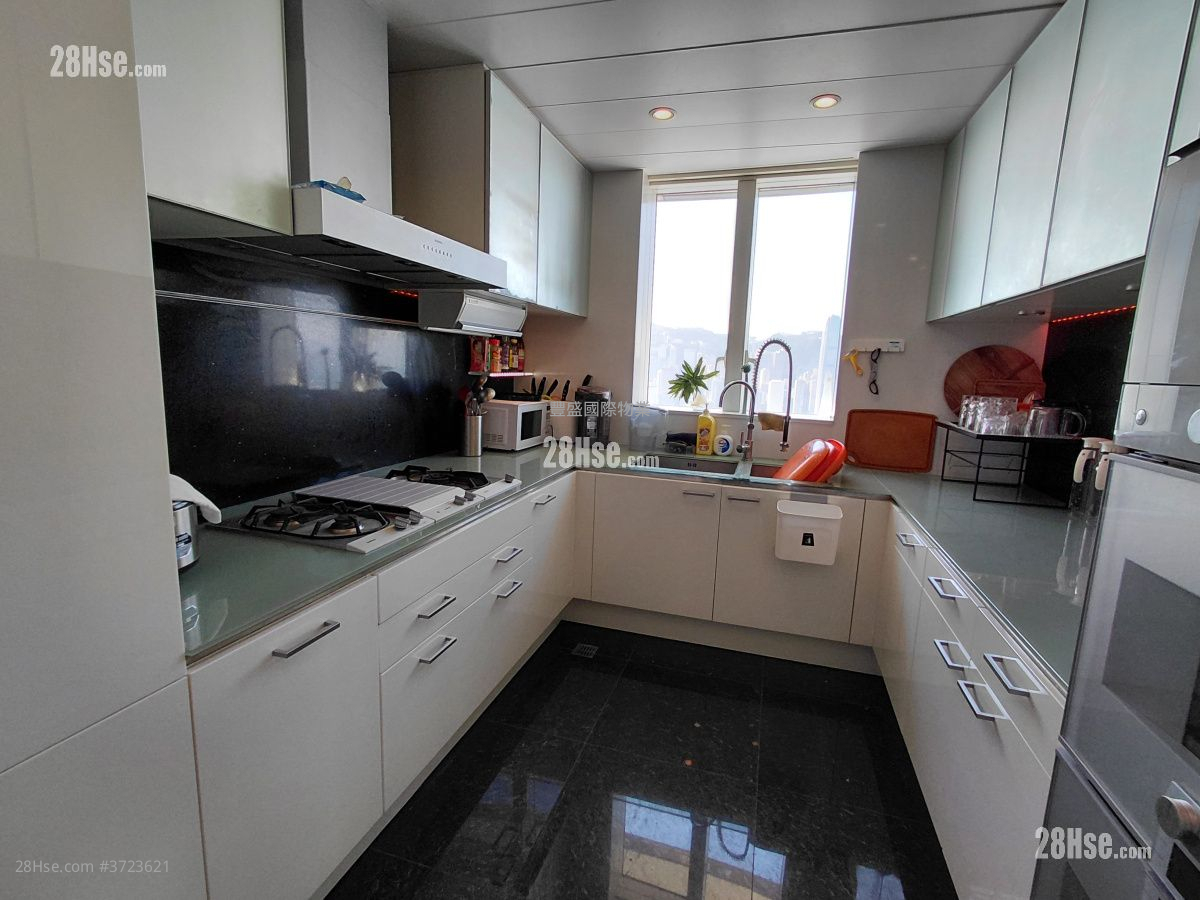 The Masterpiece Sell 3 Bedrooms , 4 Bathrooms 2,259 ft²