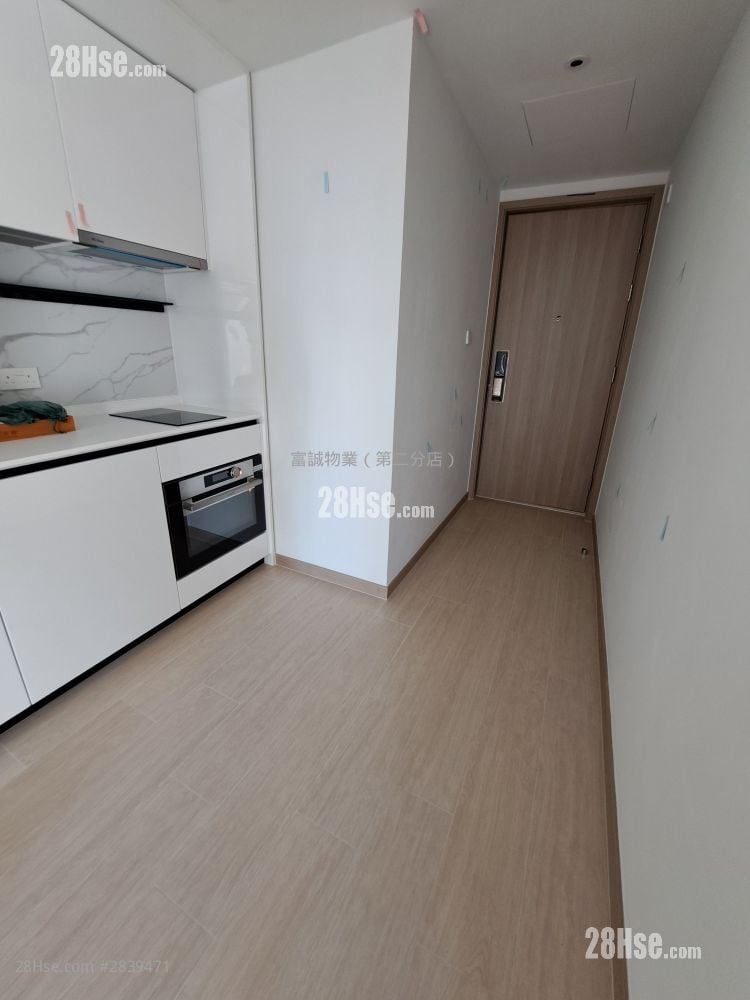 Chill Residence Rental 1 Bedroom , 1 Bathroom 331 ft²