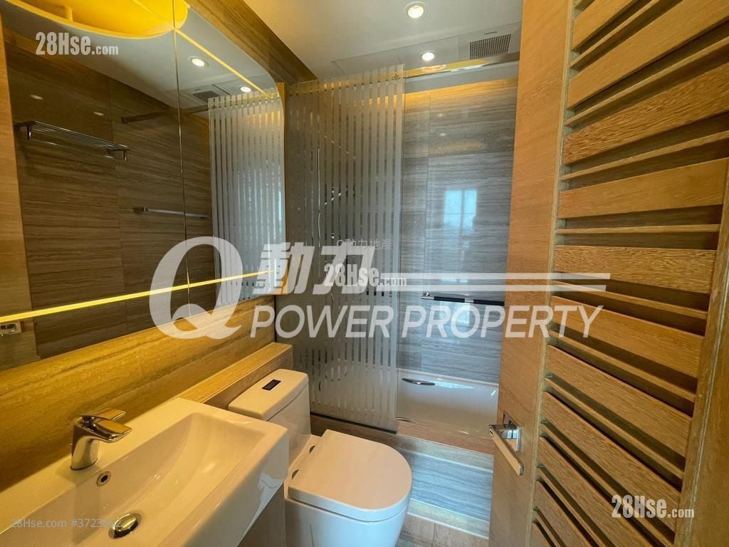 逸珑园 租盘 2 房 691 平方尺