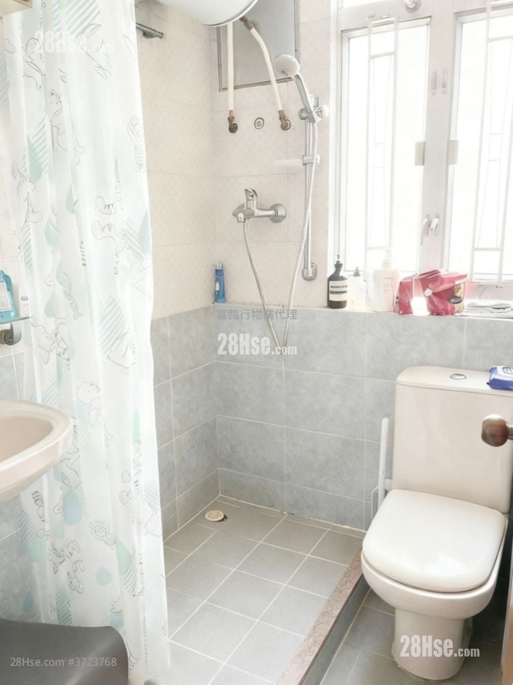 渔安苑 售盘 2 房 , 1 浴室 493 平方尺