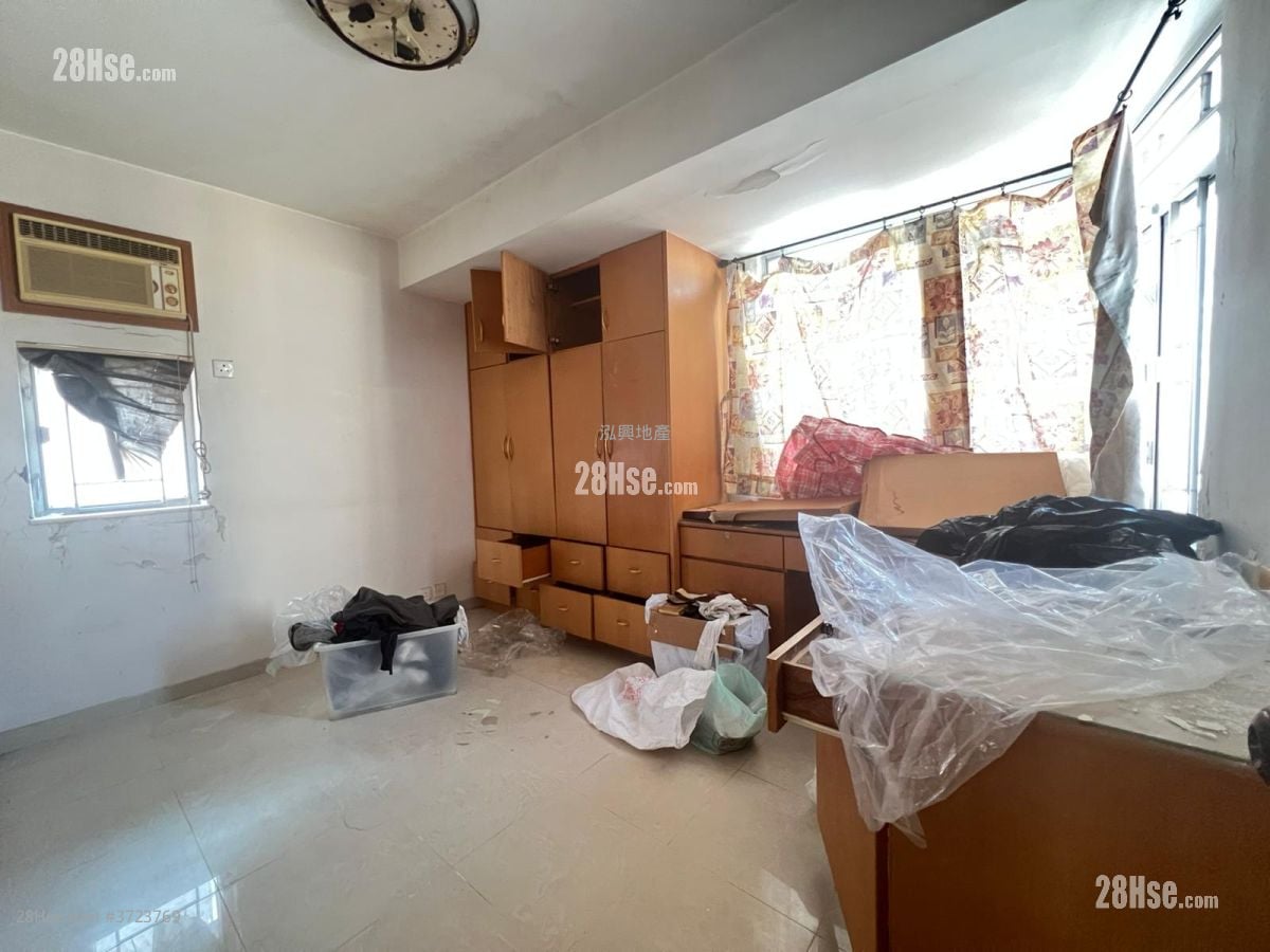 Wiseman Building Sell 3 Bedrooms , 1 Bathroom 665 ft²