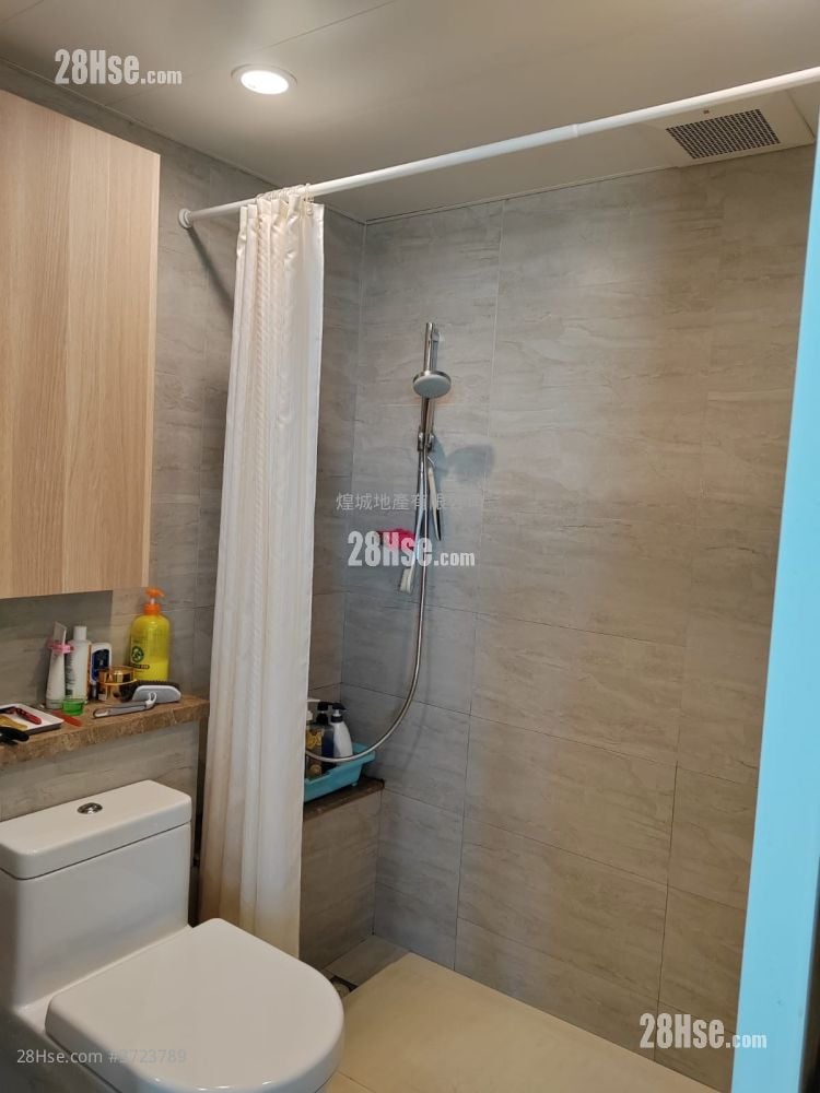 映湾园 售盘 3 房 , 2 浴室 957 平方尺