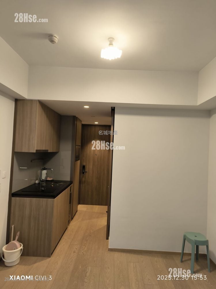 The Met. Acappella Rental 399 ft²