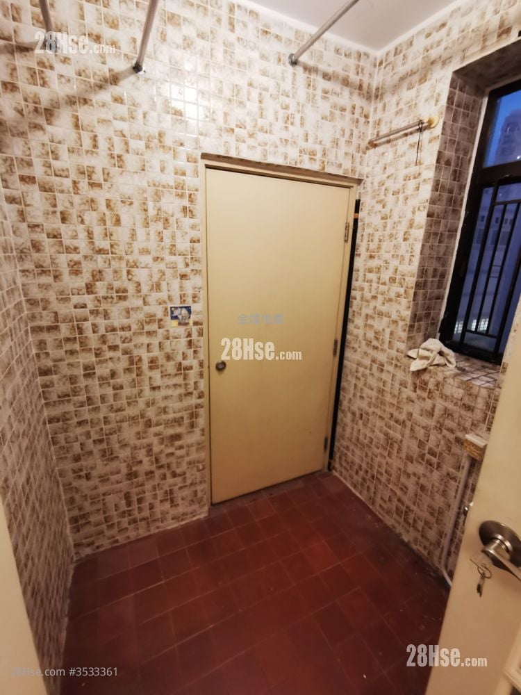 山景阁 售盘 2 房 , 1 浴室 478 平方尺