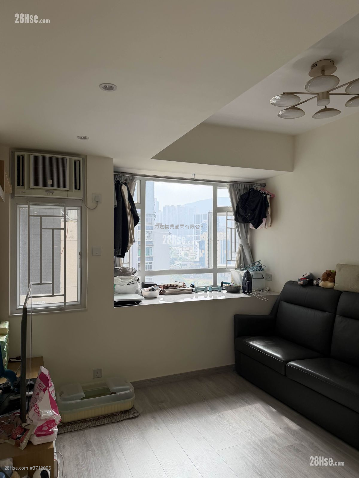 興漢大廈 售盤 4 房 , 2 浴室 907 平方呎