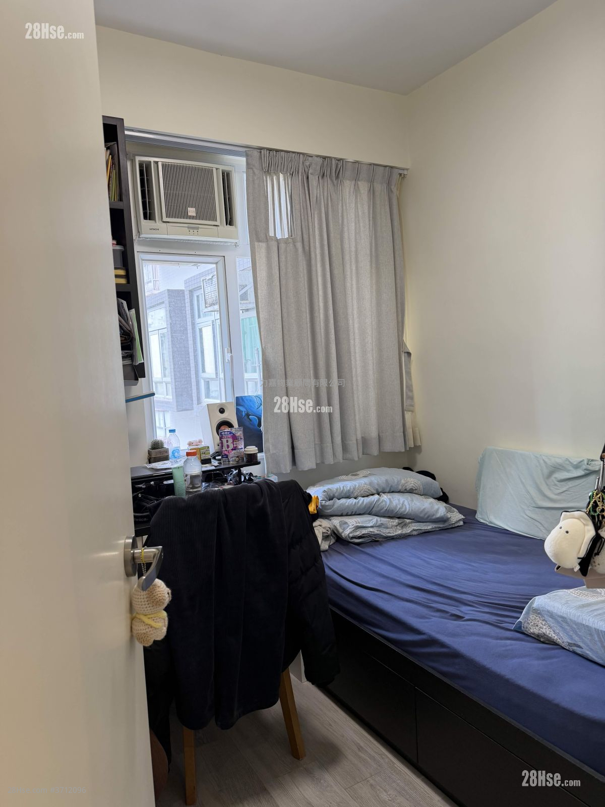 興漢大廈 售盤 4 房 , 2 浴室 907 平方呎